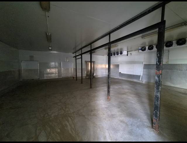 2,000M² FACTORY FOR SALE IN FOUNDERS VIEW